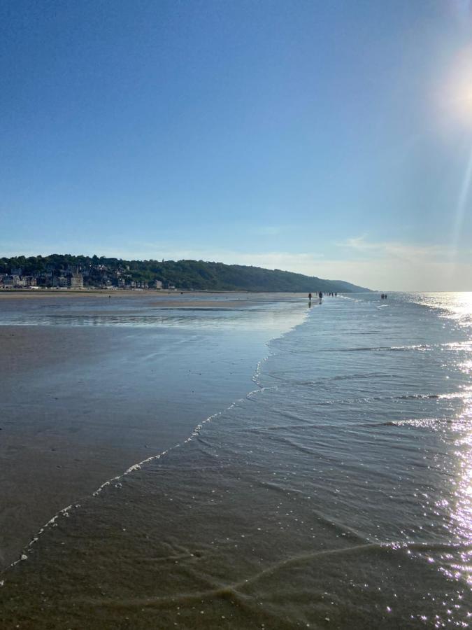 La Petite Jeanine Villa Villers-sur-Mer Exteriör bild